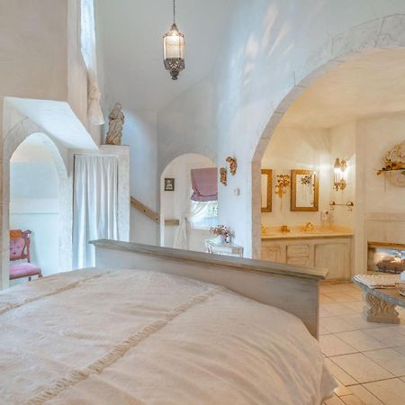 The Castle Villa Шемейнюс Екстериор снимка